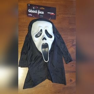 Ghost Face Mask SCREAM Halloween 2021 Fun World NWT Scary Spooky Slasher